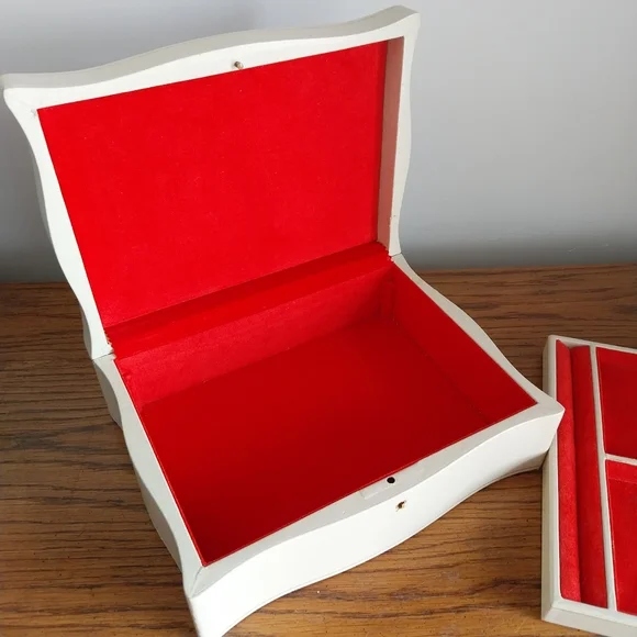 Vintage Birks Jewelry Organizer Box with Red Velvet Interior - Picture 16 of 16